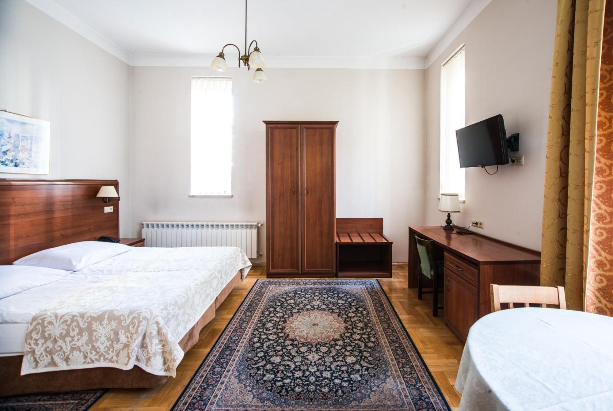 Aparthotel Basztowa — Photos 3